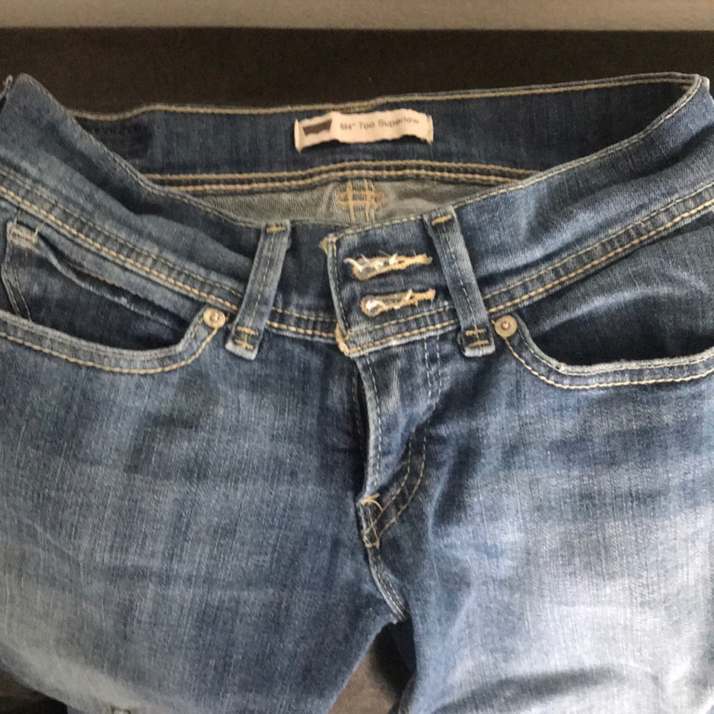 Jeans
